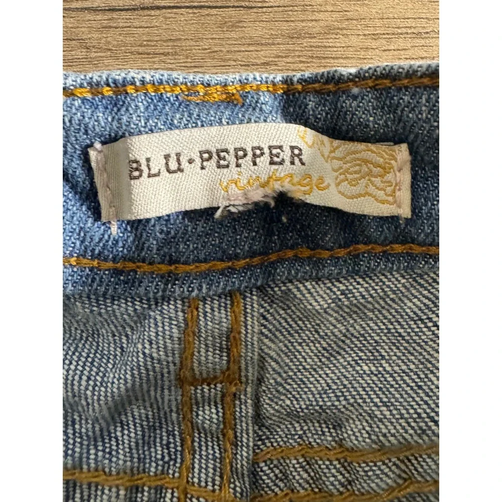 Blu Pepper‎ Vintage Womens Blue Denim Crochet Lace Trim Distressed Shorts L